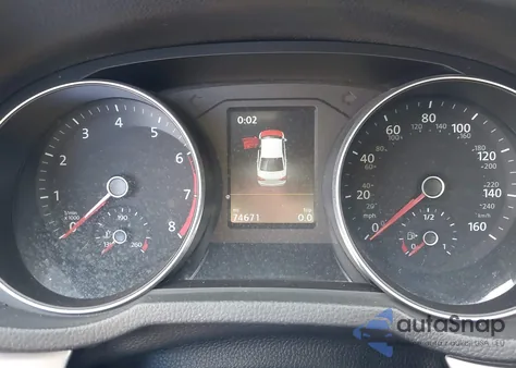 2019 Volkswagen Passat 2.0T Wolfsburg Edition z USA, uszkodzony, nr VIN 1VWLA7A34KC008483